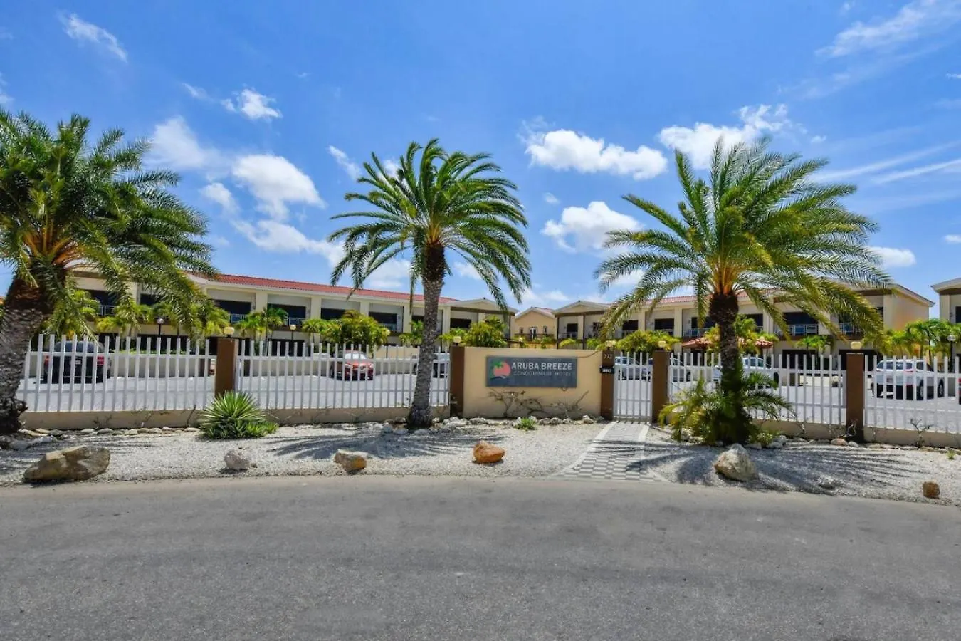 New 2Br 5 Min To Eagle Beach - Aruba Breeze Condo Palm Beach Aruba