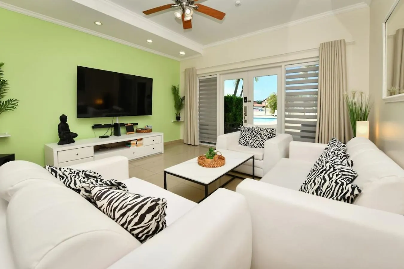 New 2Br 5 Min To Eagle Beach - Aruba Breeze Condo Palm Beach