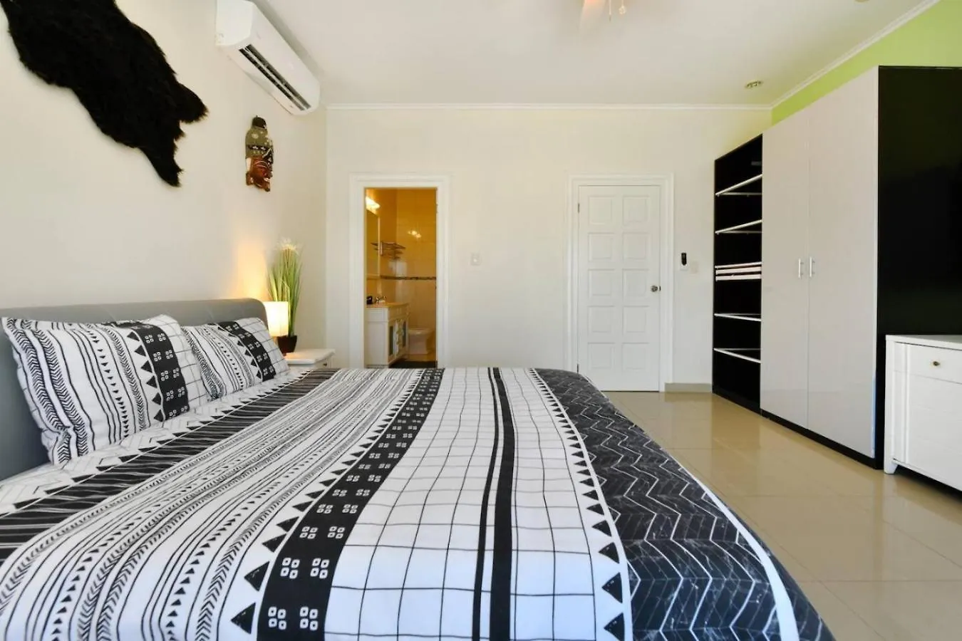 New 2Br 5 Min To Eagle Beach - Aruba Breeze Condo Palm Beach 0*,  Aruba