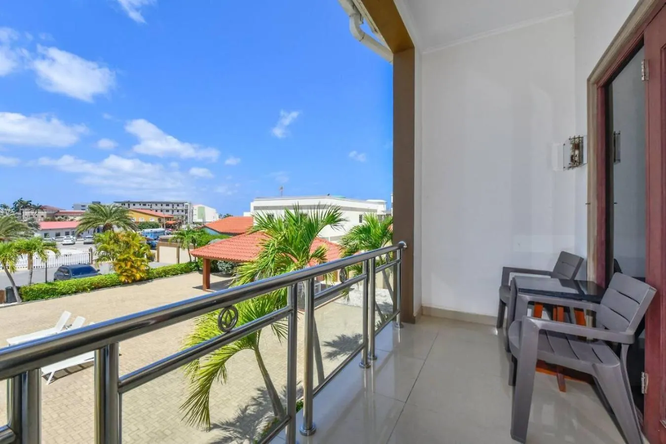New 2Br 5 Min To Eagle Beach - Aruba Breeze Condo Palm Beach