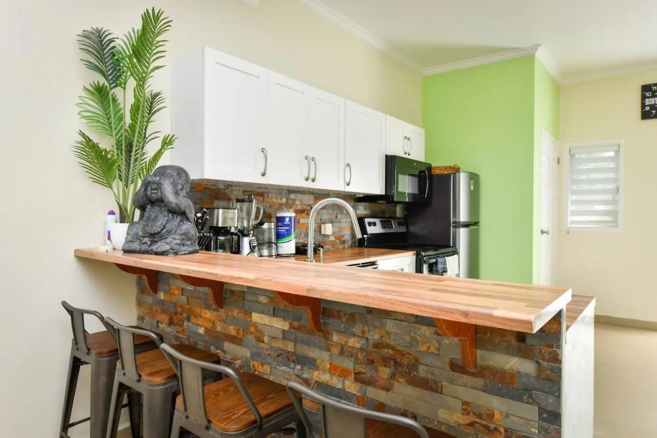 New 2Br 5 Min To Eagle Beach - Aruba Breeze Condo Palm Beach Daire